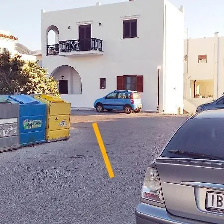 Patra's Apartment Andros Town
